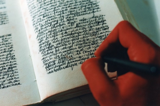 Écrire sur un autre - Super-8 - 3'30 - 2002